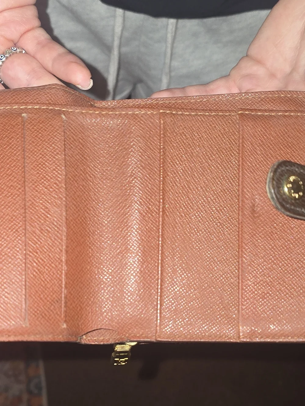 Louis Vuitton Monogram Brown Zip-Around Unisex Wallet Logo Zipper Snap - Picture 6 of 12